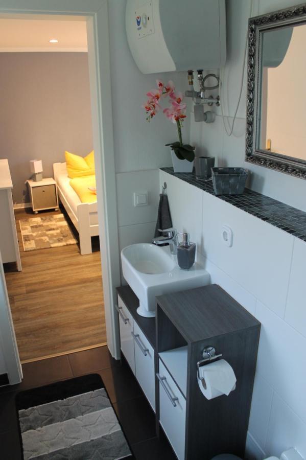 Ferienwohnung in Bodden&Ostsee nähe Sagard Exterior foto